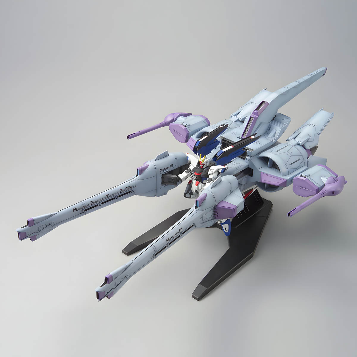 Bandai 1/144 HG Meteor Unit + Freedom Gundam (Mobile Suit Gundam