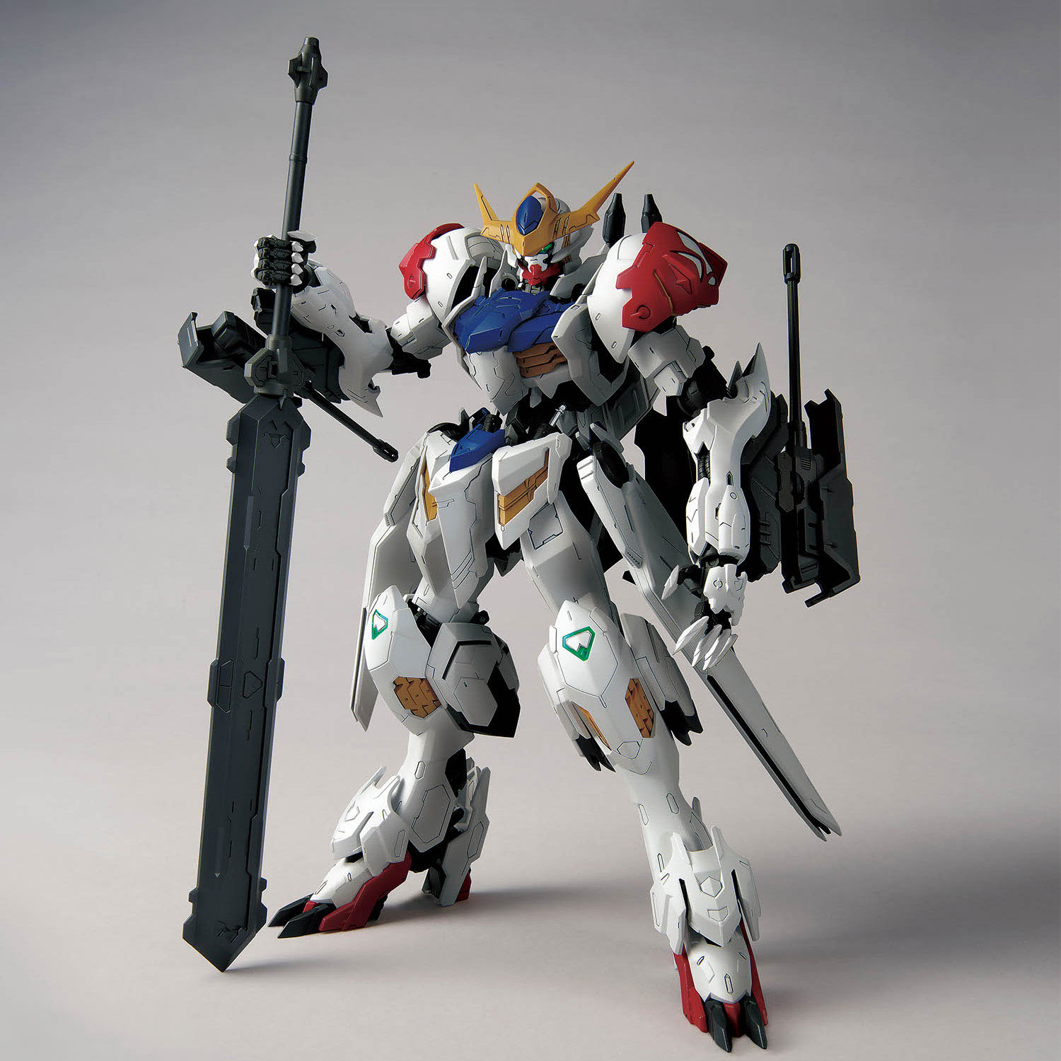 Bandai 1/100 MG Gundam Barbatos Lupus (Mobile Suit Gundam Iron