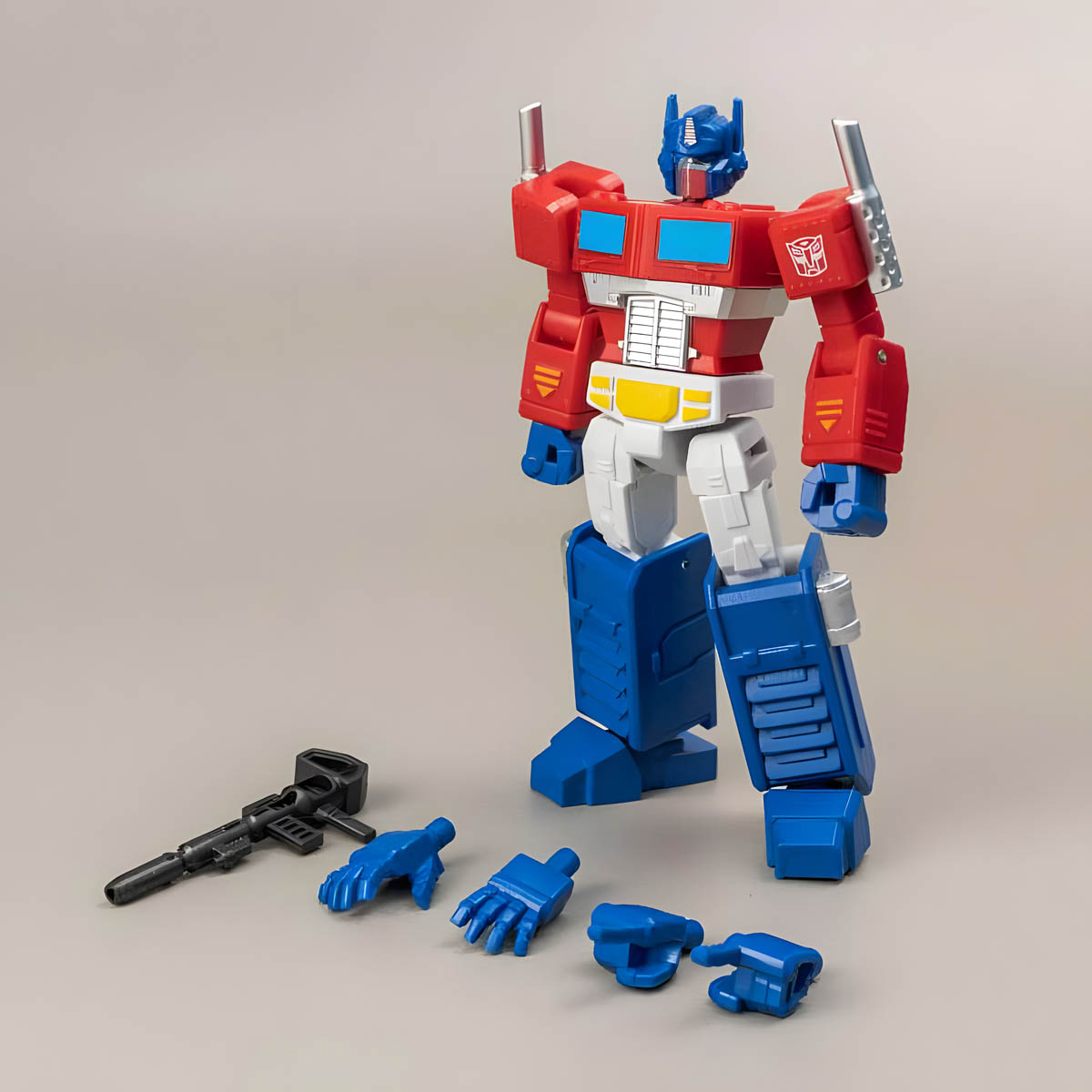 Mini Optimus Yolopark AMK MINI Generation 1 Optimus Prime (Transformers) Model Kit ...