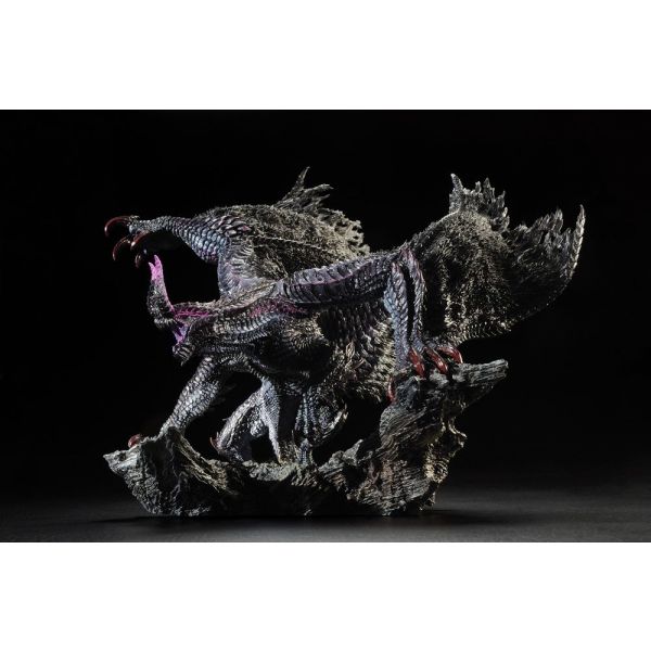 Capcom Figure Builder Creator's Model Monster Hunter: Black Eclipse Wyvern Gore Magala (Reprint Edition) Additional Image 1