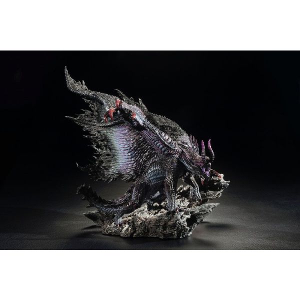 Capcom Figure Builder Creator's Model Monster Hunter: Black Eclipse Wyvern Gore Magala (Reprint Edition) Additional Image 2
