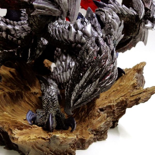 CFB Creators Model Valstrax (Enraged) (Monster Hunter) Additional Image 3