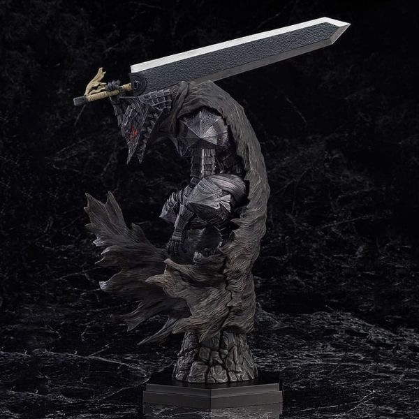 POP UP PARADE Guts (Berserker Armor) L Size (Berserk) Main Image