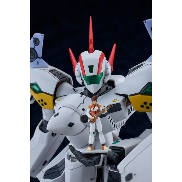 Max Factory 1/72 PLAMAX VF-19P Excalibur (Planet Zola Patrol Corps