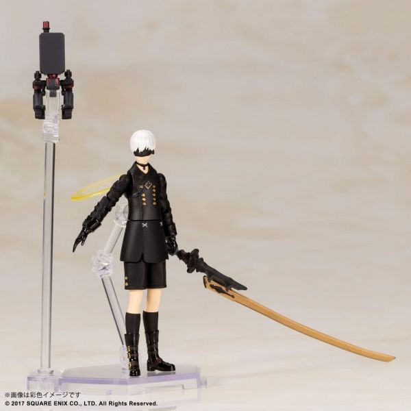 2B & 9S Model Kit (NieR Automata) Additional Image 3
