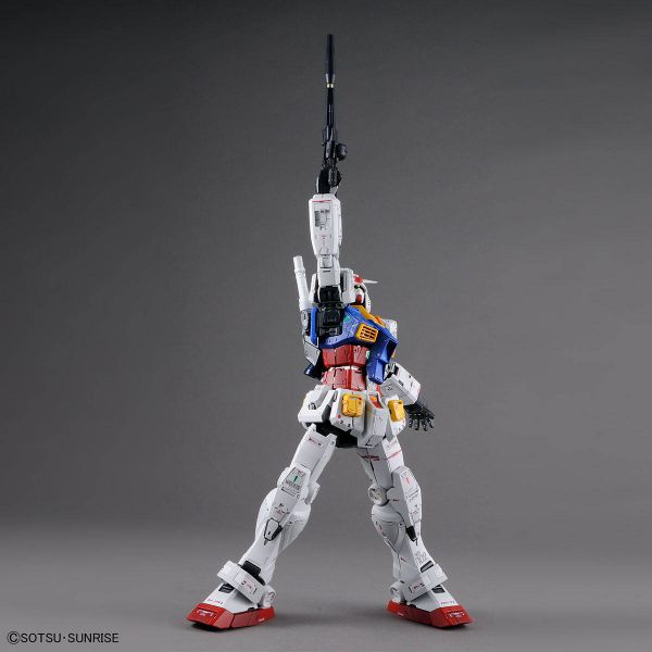 [Damaged Packaging] PG Unleashed RX-78-2 Gundam (Gundam 0079) Additional Image 4