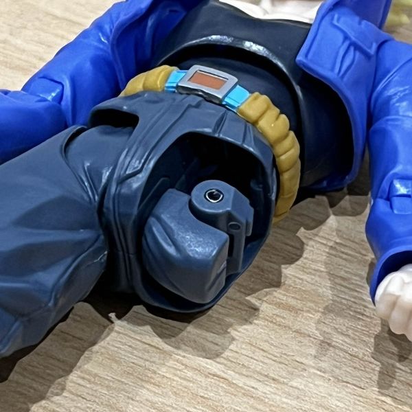 [Damaged/For Parts or Repair Only] S.H. Figuarts Super Saiyan Trunks (The Boy From The Future Ver.) (Dragon Ball Z) Additional Image 2