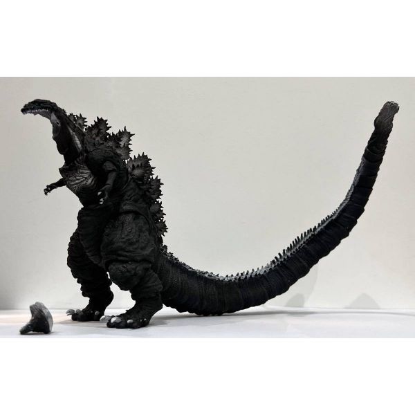 [For Parts Only] S.H. MonsterArts Godzilla (2016) The Fourth Orthochromatic Ver. (Shin Godzilla) (Lower jaw broken. ) Additional Image 1