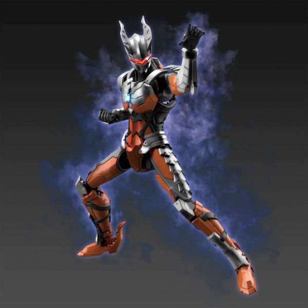 Figure-rise Standard Ultraman Suit Darklops Zero -Action- Main Image