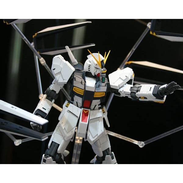 MG RX-93 Nu Gundam Ver.KA (Mobile Suit Gundam: Char's Counterattack) Additional Image 3