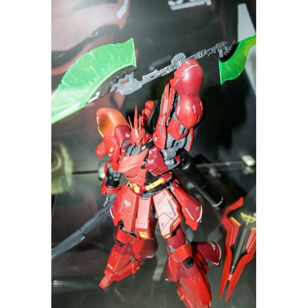 MG MSN-04 Sazabi Ver.Ka (Mobile Suit Gundam: Char's Counterattack) Additional Image 4