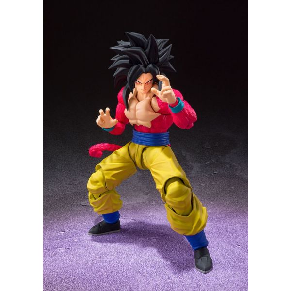 Goku Super Sayajin 4 Full Scratch Dragon Ball GT Bandai