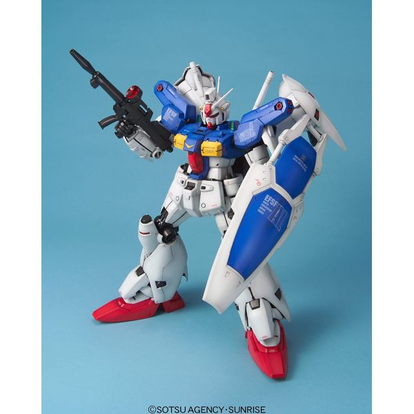 PG RX-78 Gundam GP01/Fb (Mobile Suit Gundam 0083: Stardust Memory) Additional Image 1
