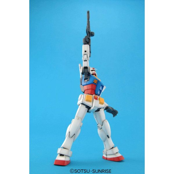 MG RX-78-2 Gundam Ver 2.0 (Mobile Suit Gundam) Image