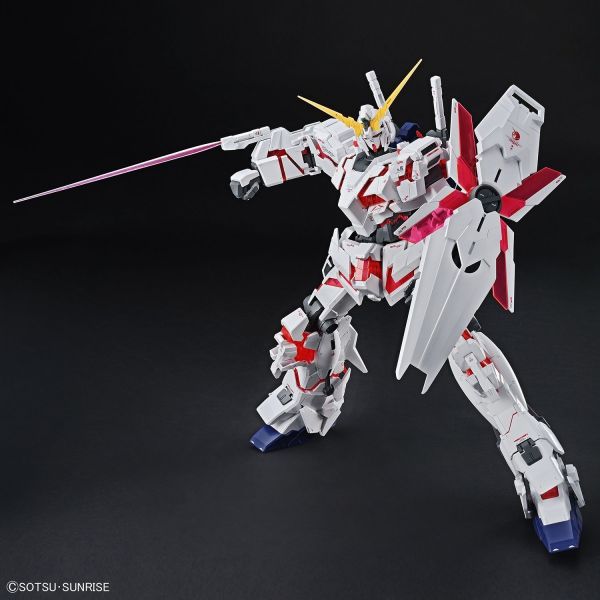 Mega Size Model RX-0 Unicorn Gundam Destroy Mode (Mobile Suit Gundam Unicorn) Additional Image 2