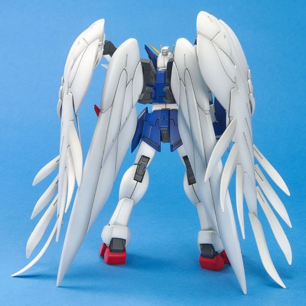 MG Wing Gundam Zero (Mobile Suit Gundam Wing Endless Waltz) Additional Image 1
