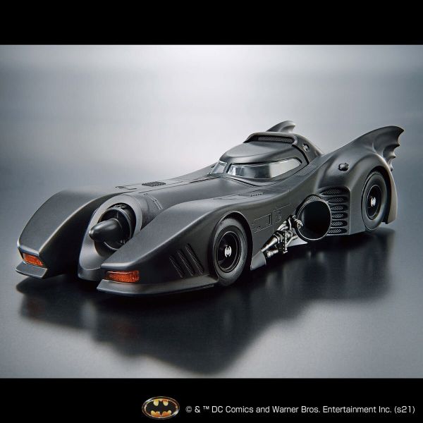 Batmobile 1/35 Scale Model Kit (Batman 1989 Ver.) Image