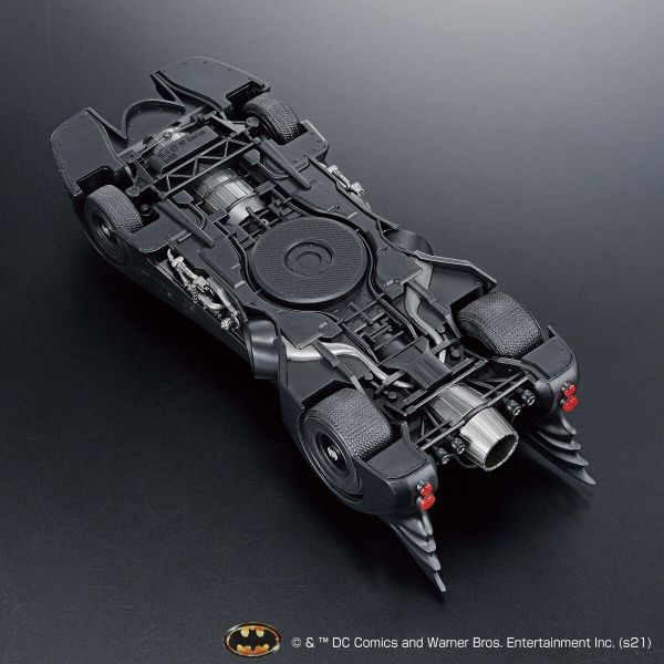 Batmobile 1/35 Scale Model Kit (Batman 1989 Ver.) Image