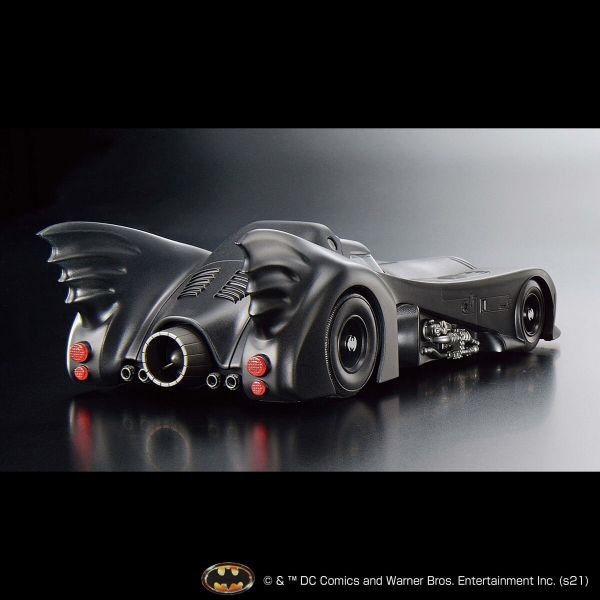 Batmobile 1/35 Scale Model Kit (Batman 1989 Ver.) Image