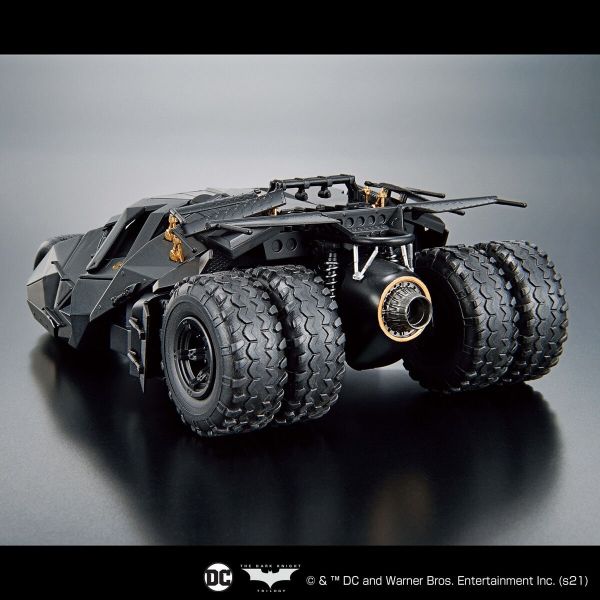 Batmobile 1/35 Scale Model Kit (Batman Begins Ver.) Image