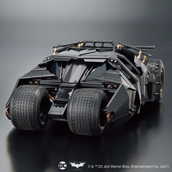 Batmobile 1/35 Scale Model Kit (Batman Begins Ver.) Image