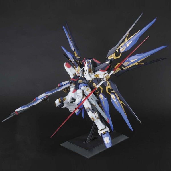 PG Strike Freedom Gundam (Mobile Suit Gundam SEED Destiny) Image