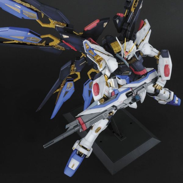PG Strike Freedom Gundam (Mobile Suit Gundam SEED Destiny) Additional Image 1