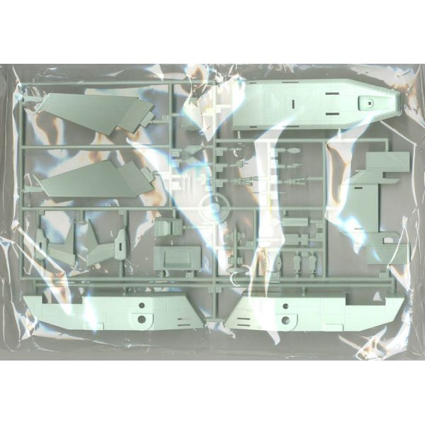 White Base - EFSF Pegasus-class Assault Carrier 1/1200 Scale Model Kit (Mobile Suit Gundam) Additional Image 2