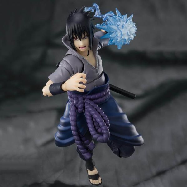 S.H. Figuarts Sasuke Uchiha - He Who Bears All Hatred Ver. (Naruto Shippuden) Additional Image 2