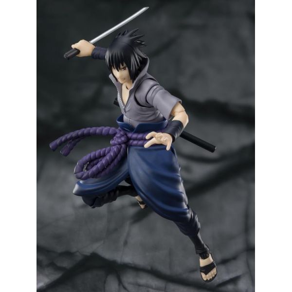 S.H. Figuarts Sasuke Uchiha - He Who Bears All Hatred Ver. (Naruto Shippuden) Additional Image 3