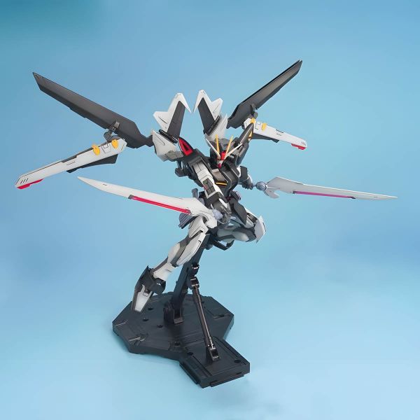 MG Strike Noir Gundam (Mobile Suit Gundam SEED Stargazer) Additional Image 3