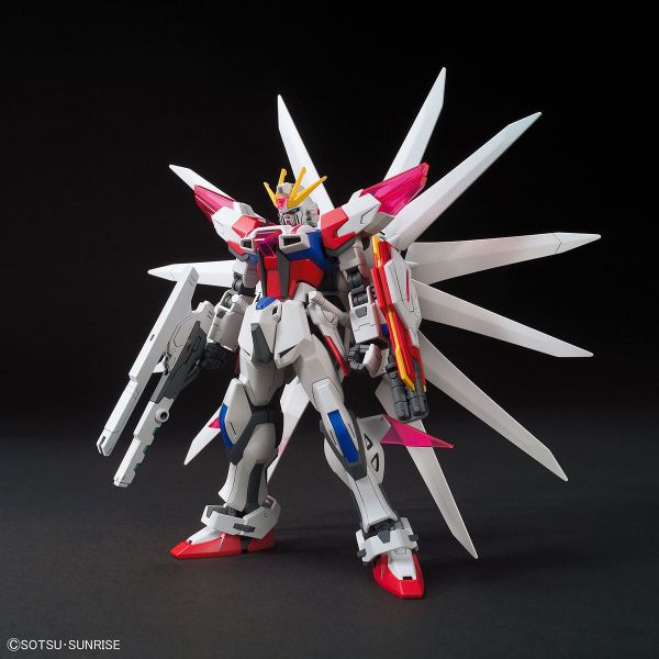 HGBF GAT-X105B/GC Build Strike Galaxy Cosmos 1/144 (Gundam Build Fighters: Battlogue) Main Image