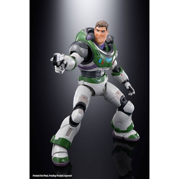 S.H. Figuarts Buzz Lightyear Alpha Suit (Lightyear) Additional Image 6