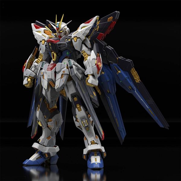 MGEX Strike Freedom Gundam - Master Grade Extreme (Gundam Seed Destiny) Image