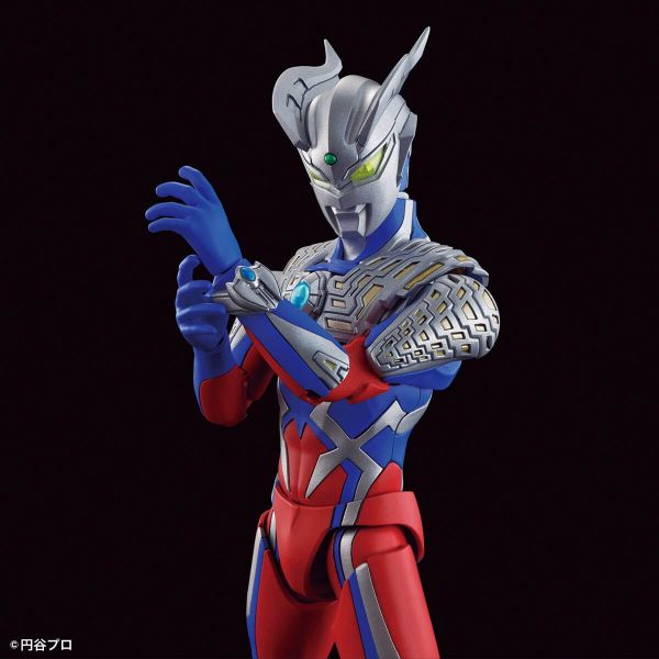 Figure-rise Standard Ultraman Zero Image