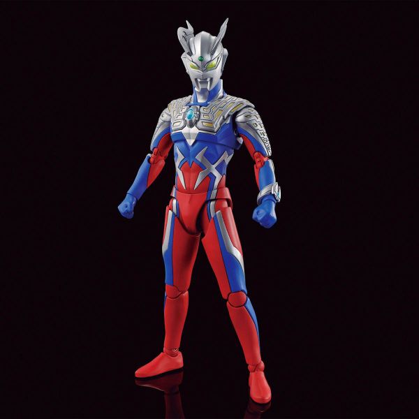 Figure-rise Standard Ultraman Zero Main Image