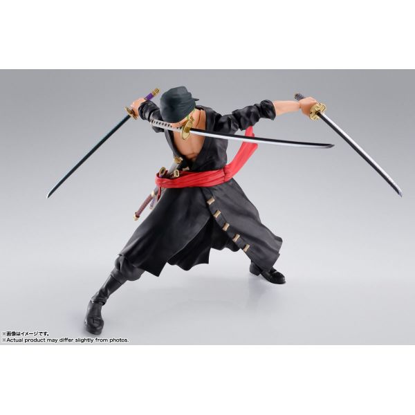 One Piece S.H. Figuarts Action Figure Roronoa Zoro (Netflix) 14 cm - Planet  Fantasy