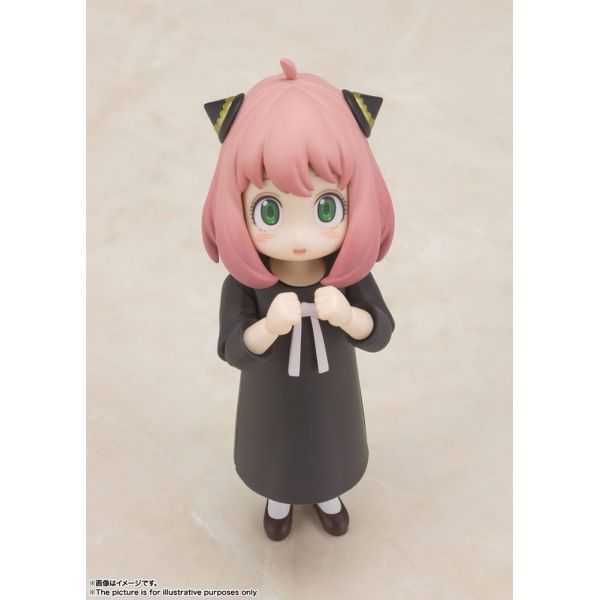 S.H. Figuarts Anya Forger (Spy x Family) Image