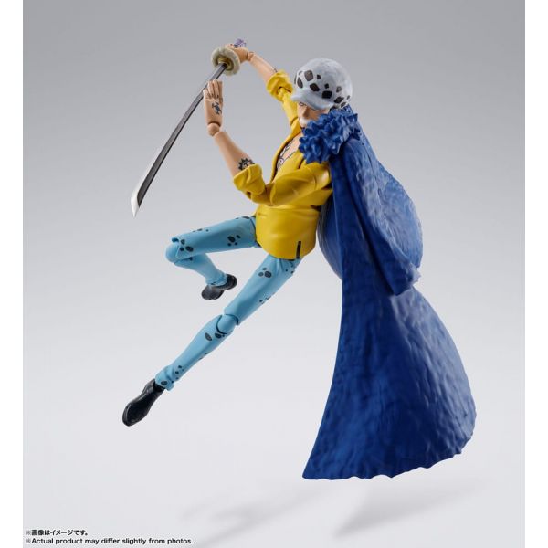 S.H. Figuarts Trafalgar Law -The Raid on Onigashima- (One Piece) Additional Image 5