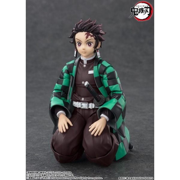 S.H. Figuarts Tanjiro Kamado (Demon Slayer: Kimetsu no Yaiba) Image