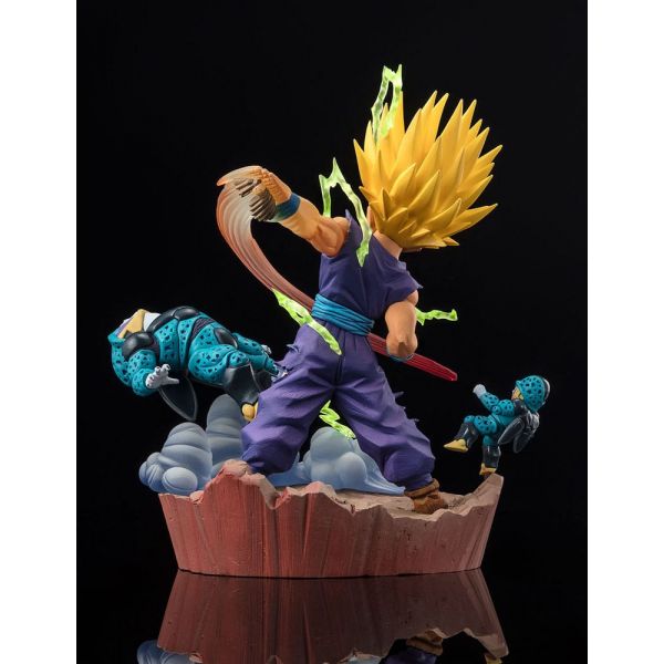 Figuarts ZERO Extra Battle Super Saiyan 2 Son Gohan -Anger Exploding Into Power- (Dragon Ball Z) Additional Image 5