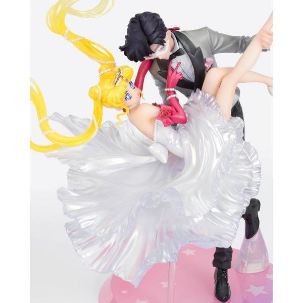 FiguartsZERO Chouette Usagi & Tuxedo Mask Moonlight Glow Edition (Sailor Moon) Additional Image 4