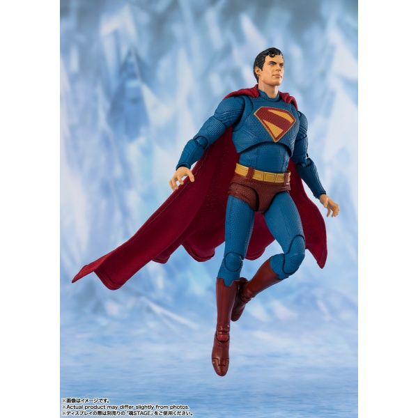 S.H.Figuarts Superman (Superman 2025) Additional Image 3
