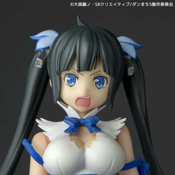 Revoltech Hestia (Is It Wrong to Try to Pick Up Girls in a Dungeon?) Additional Image 8