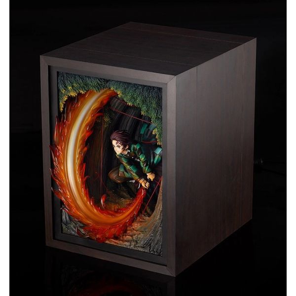 Tanjiro Kamado: Hinokami Kagura Dance PVC Statue (Demon Slayer: Kimetsu no Yaiba) Additional Image 2