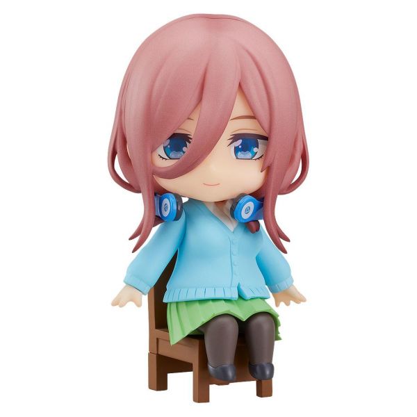 View The Quintessential Quintuplets page