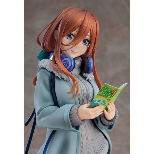 Miku Nakano Date Style Ver. 1/6 Scale Statue (The Quintessential Quintuplets) Additional Image 5