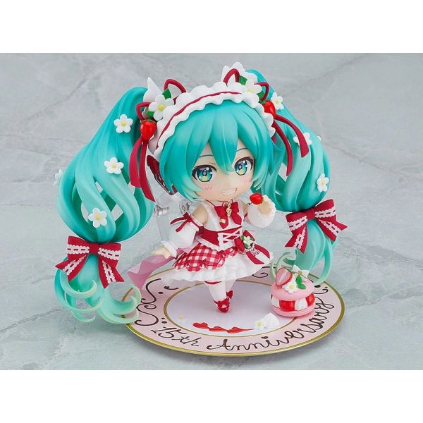 Nendoroid Hatsune Miku 15th Anniversary Ver. Exclusive Action Figure (Character Vocal Series 01) Additional Image 1