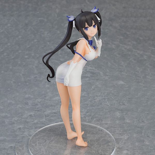 View Statues / Fixed Pose Figures page