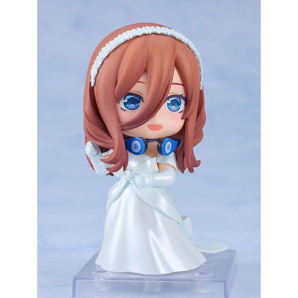 Nendoroid Miku Nakano: Wedding Dress Ver. (The Quintessential Quintuplets) Additional Image 1